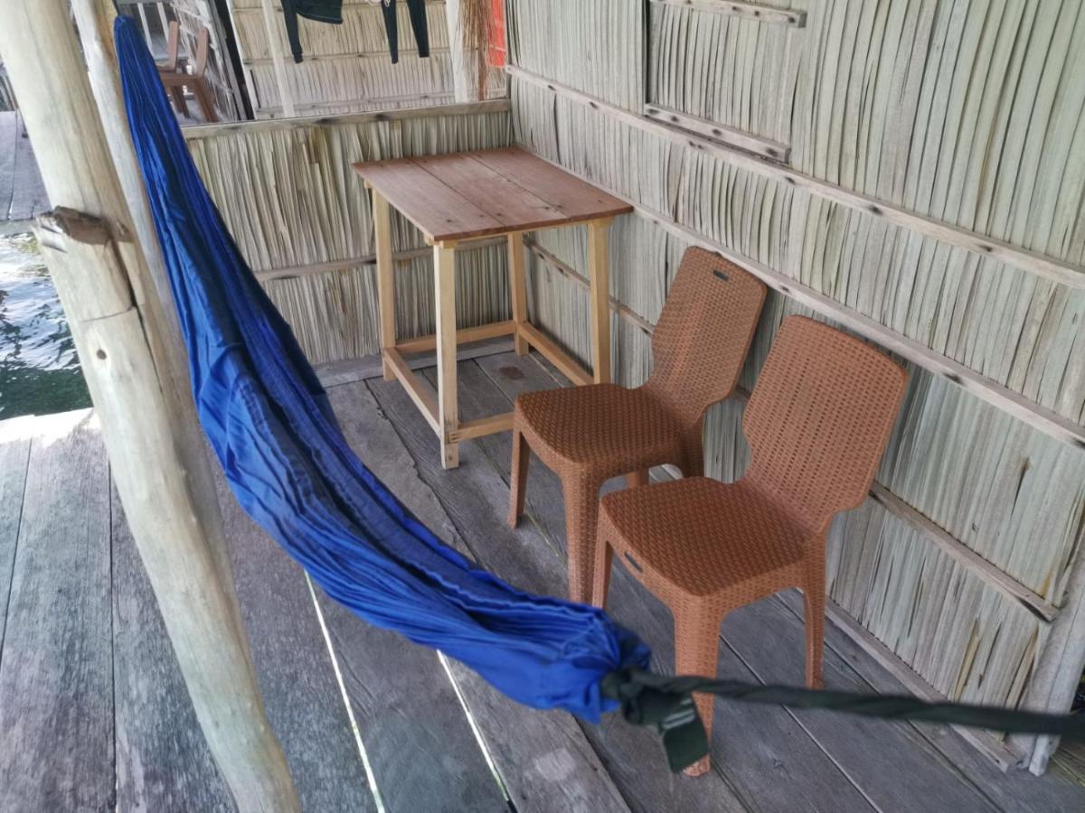 Kri Raja Ampat Bungalows Buitenkant foto