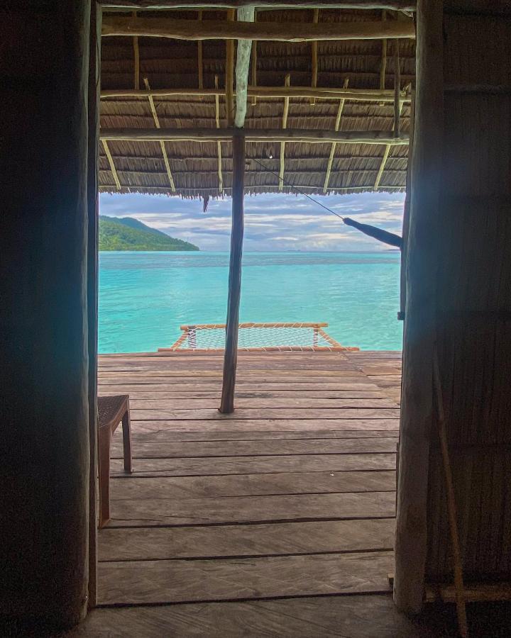 Kri Raja Ampat Bungalows Buitenkant foto